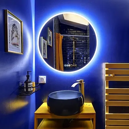 公寓 Sacre Coeur, Netflix & Chill By Ecoflats